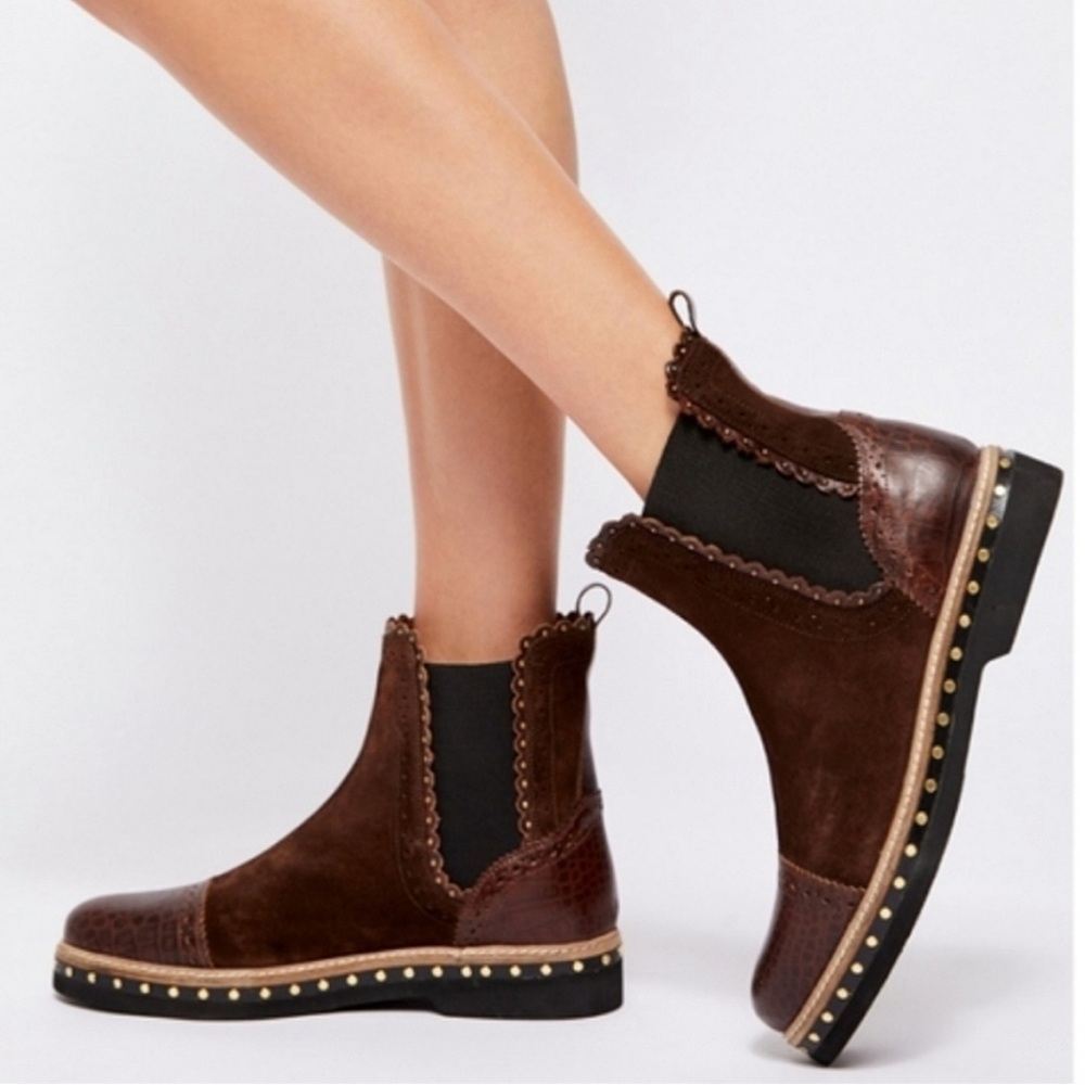 Free People Atlas Chelsea Chocolate Brown Boho Ankle Boots Size 39.5